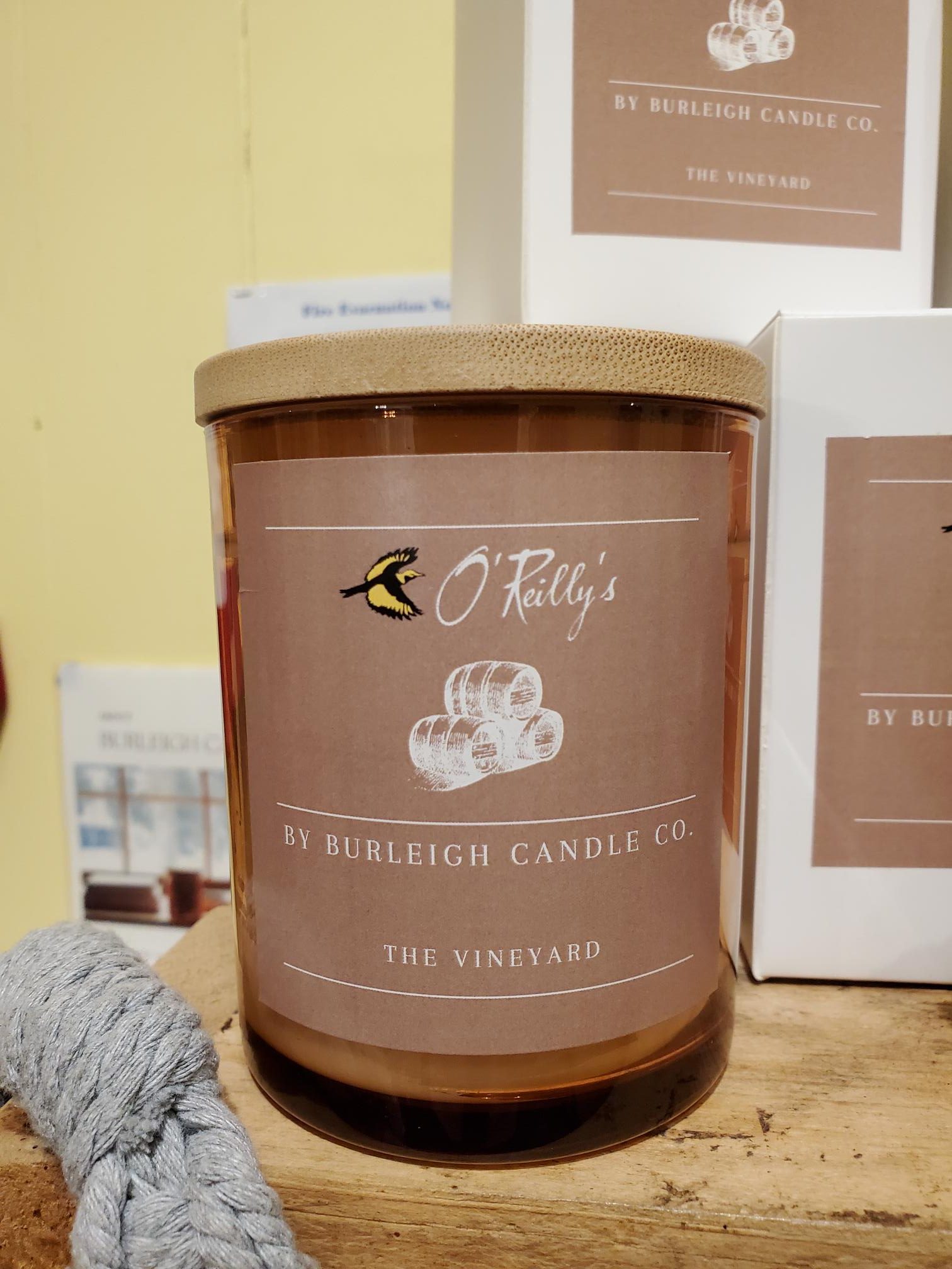 O'Reilly's Scented Candle